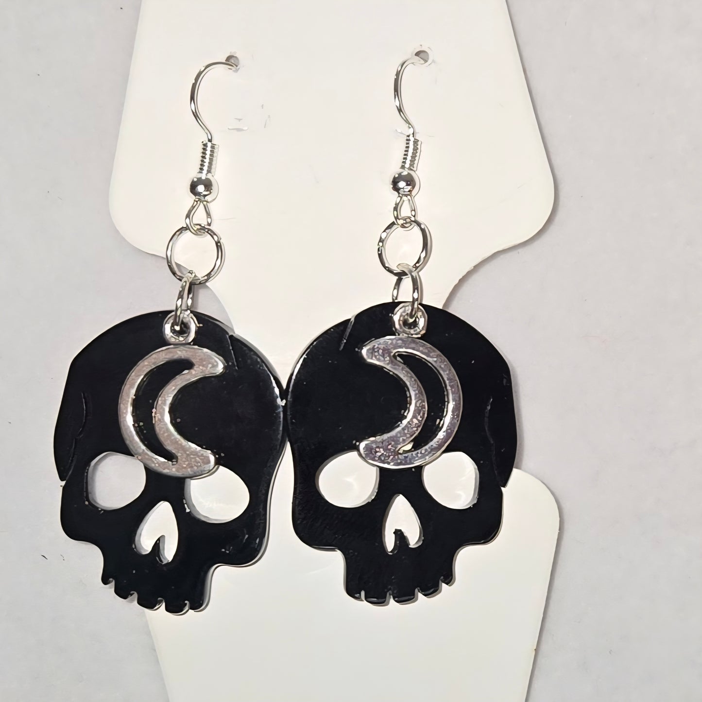Skull Dangle Earrings